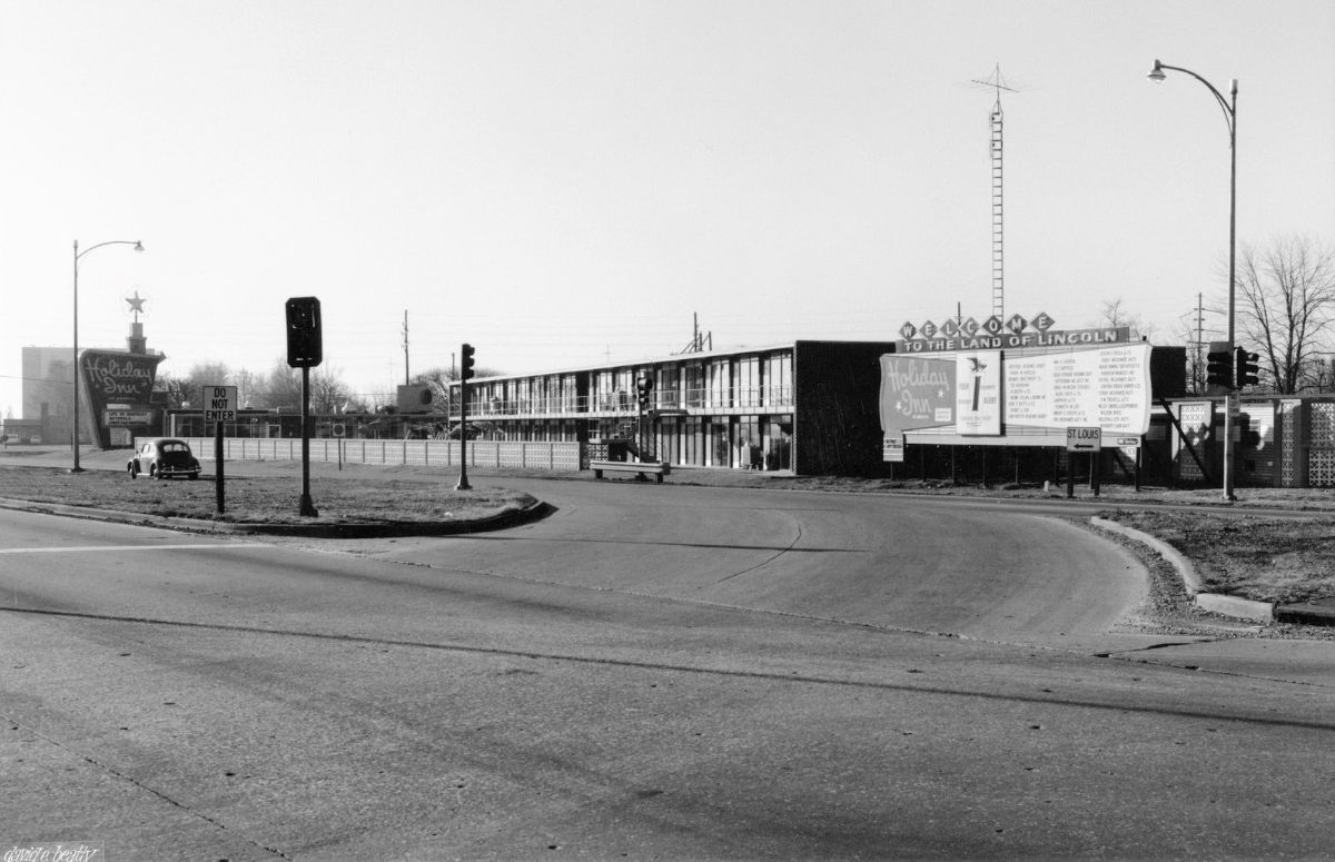 IL066950.jpg