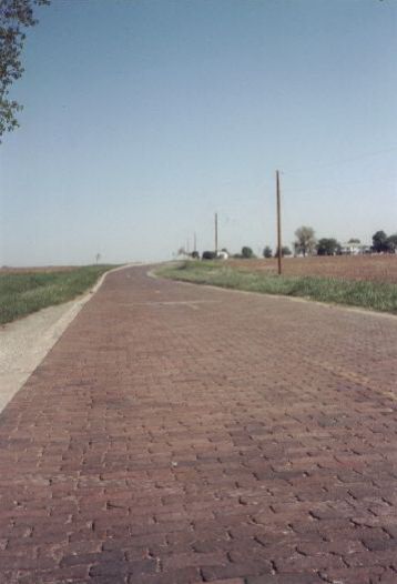 IL073600.jpg