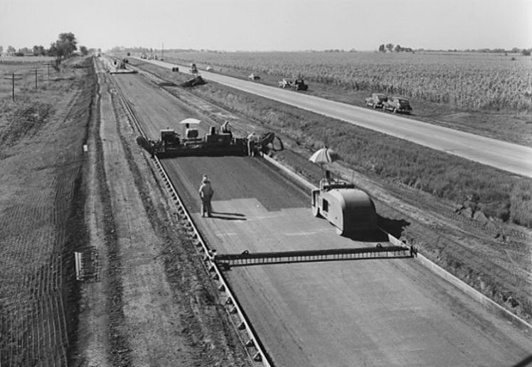 IL075200.jpg