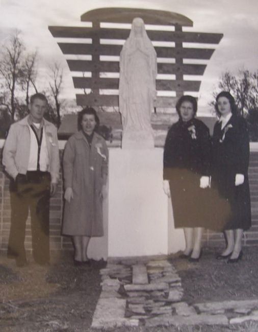 IL075300.jpg