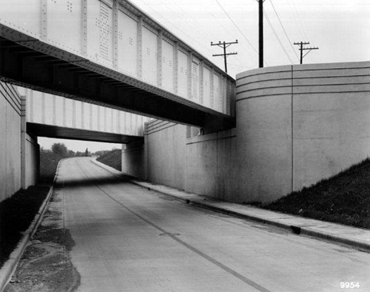 IL076800.jpg