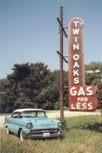 IL094700.jpg