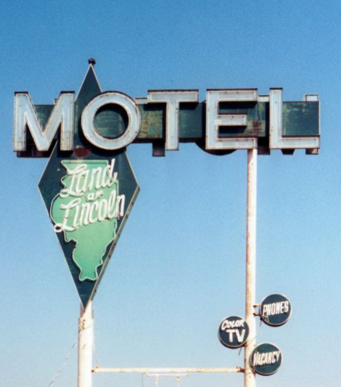 IL094900.jpg