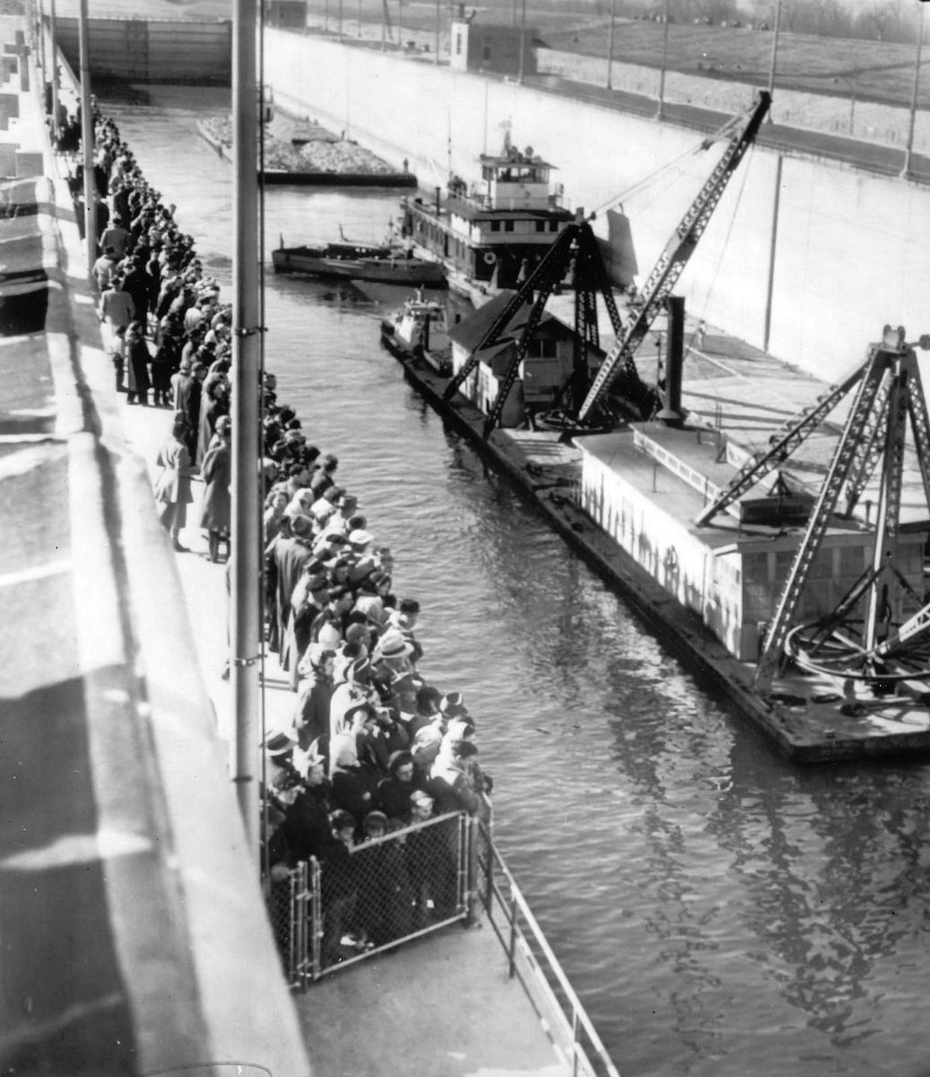IL095305.jpg