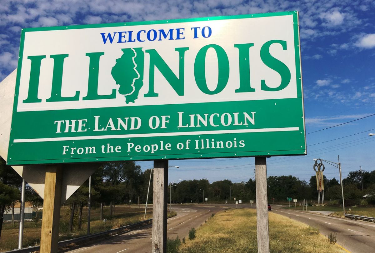 IL096435.jpg