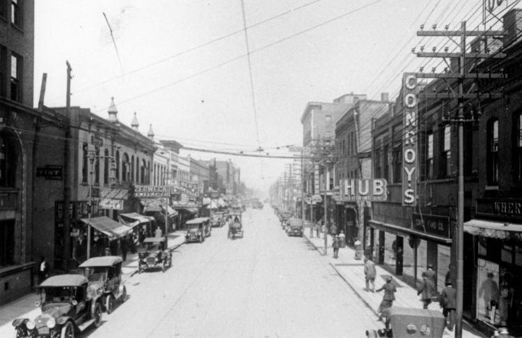 IL098400.jpg