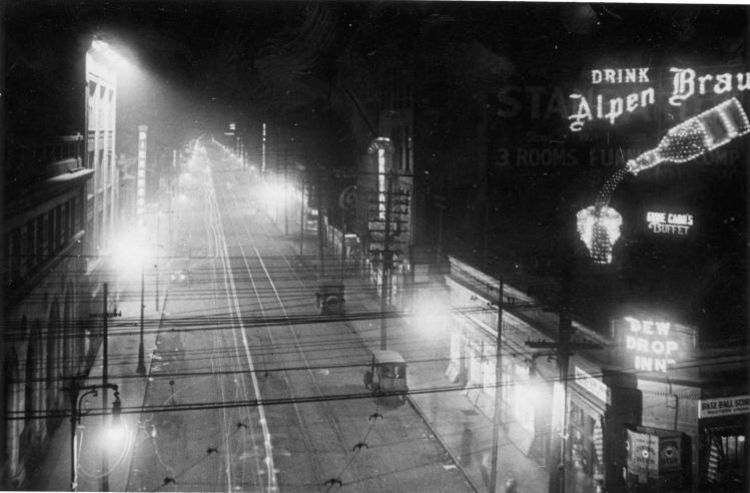 IL098500.jpg