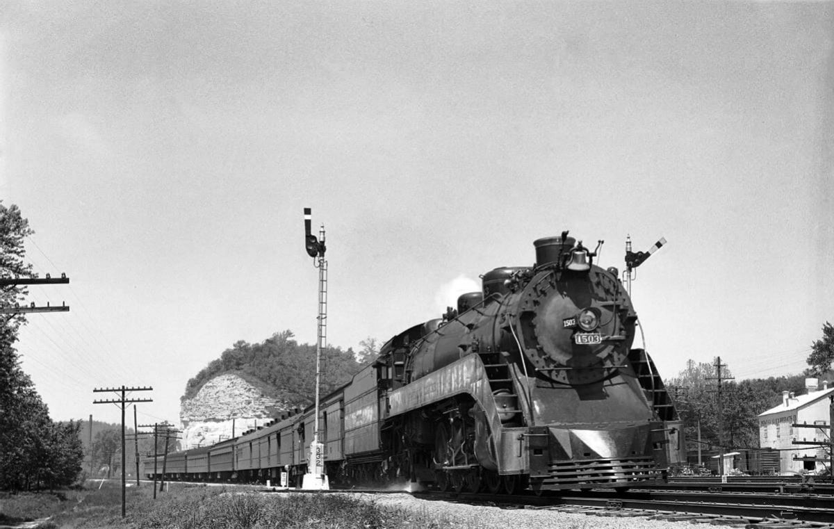 MOF51735.jpg
