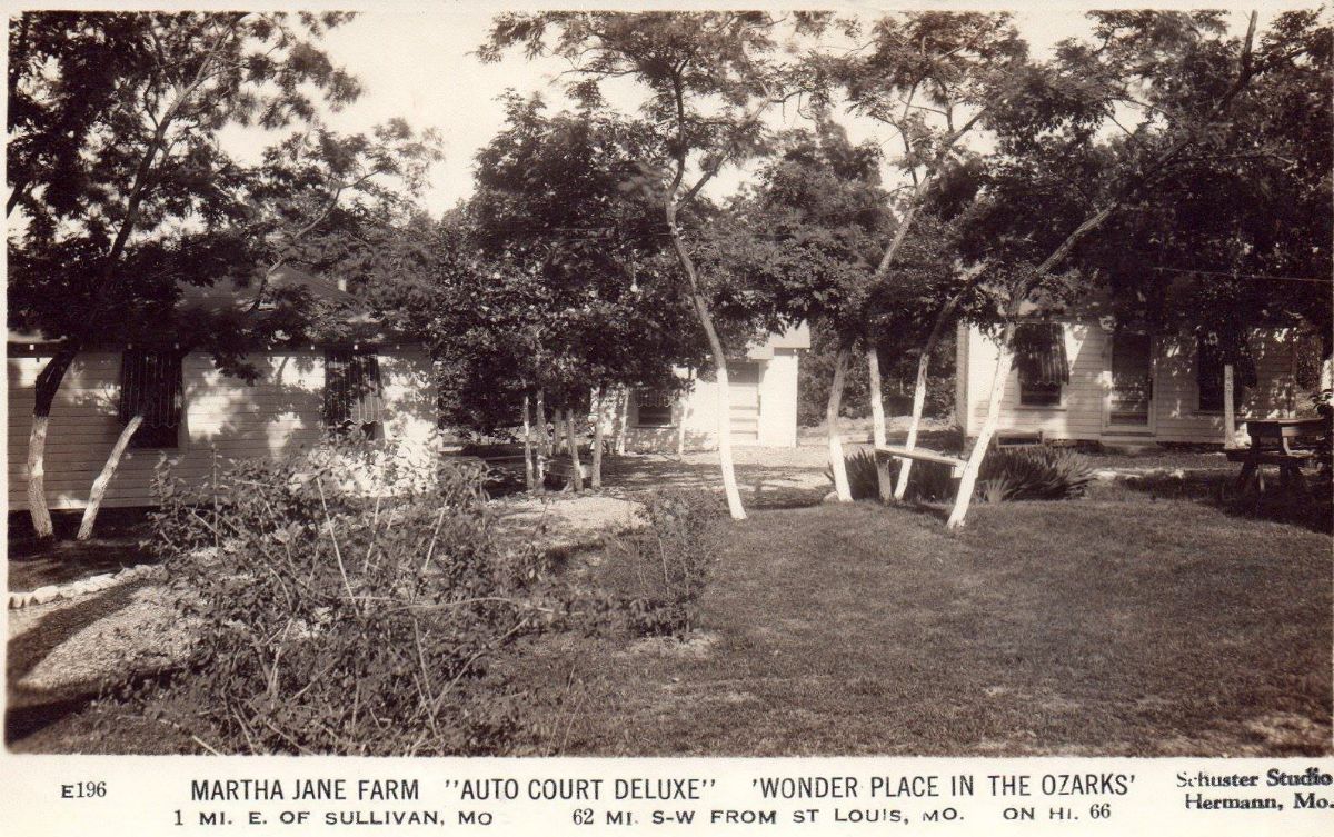 MOH82070.jpg