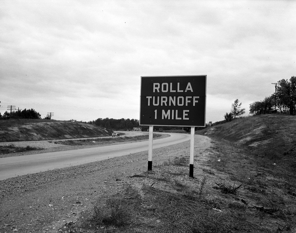 MOL09500.jpg