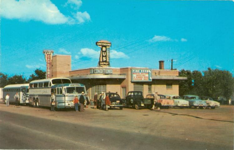MOL44000.jpg