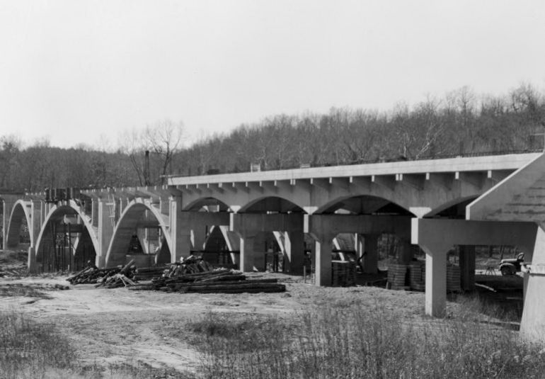 MON49600.jpg