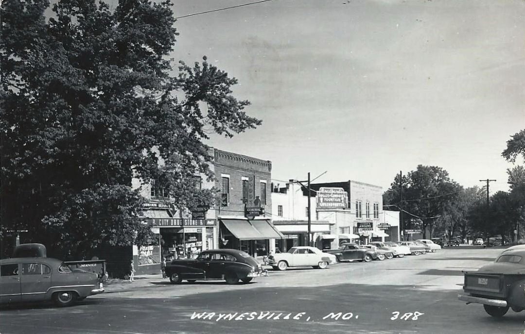 MON71425.jpg