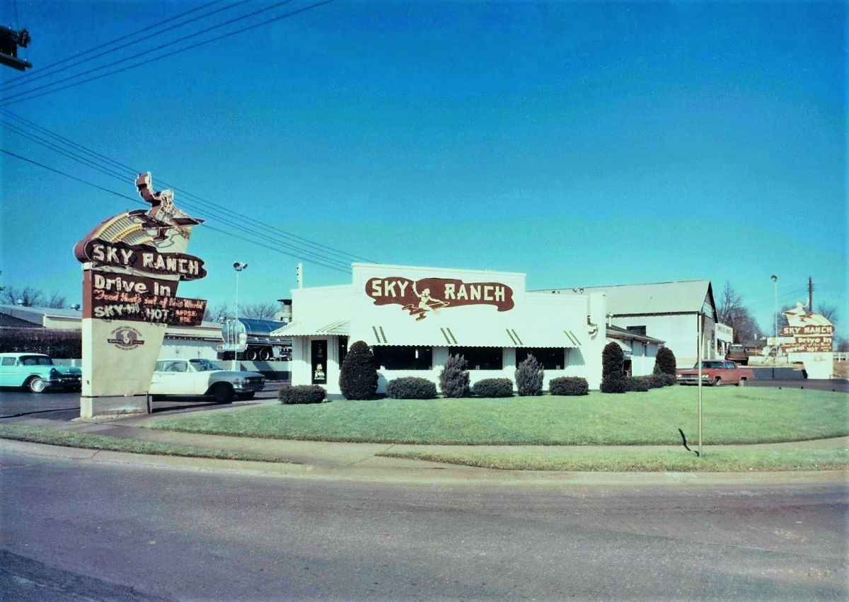 MOT72750.jpg