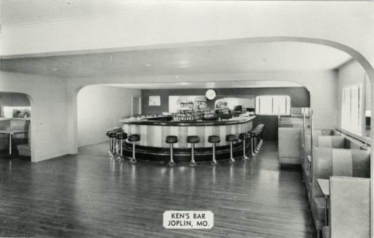 MOY31000.jpg