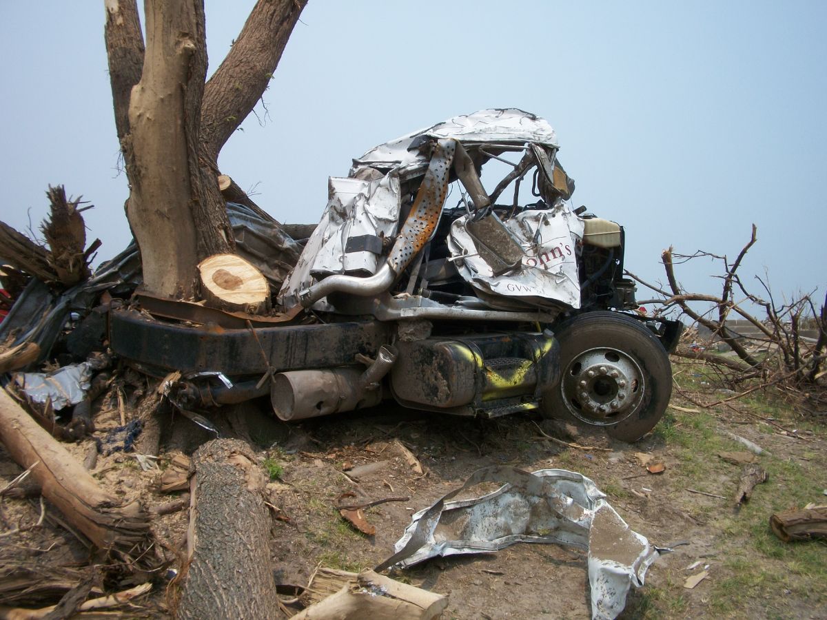 MOY60000.jpg