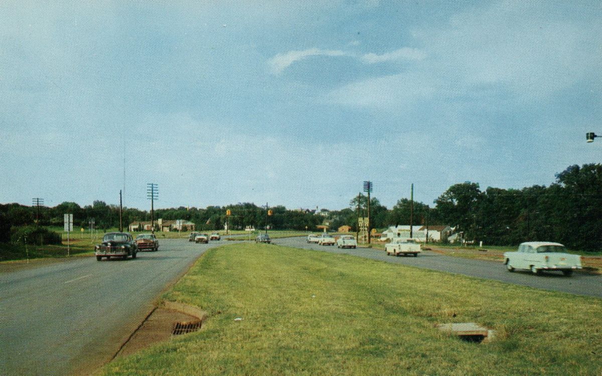 OK054105.jpg