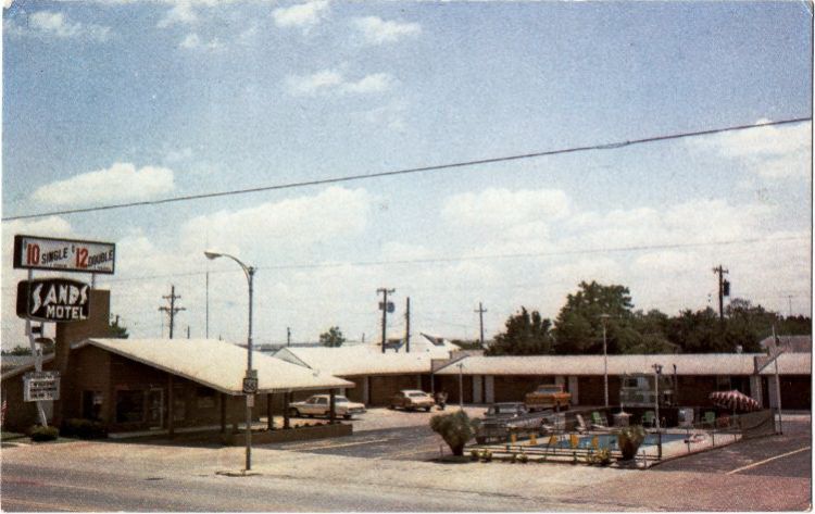 OK081000.jpg
