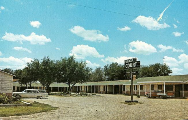 TX081300.jpg