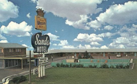 TX081900.jpg